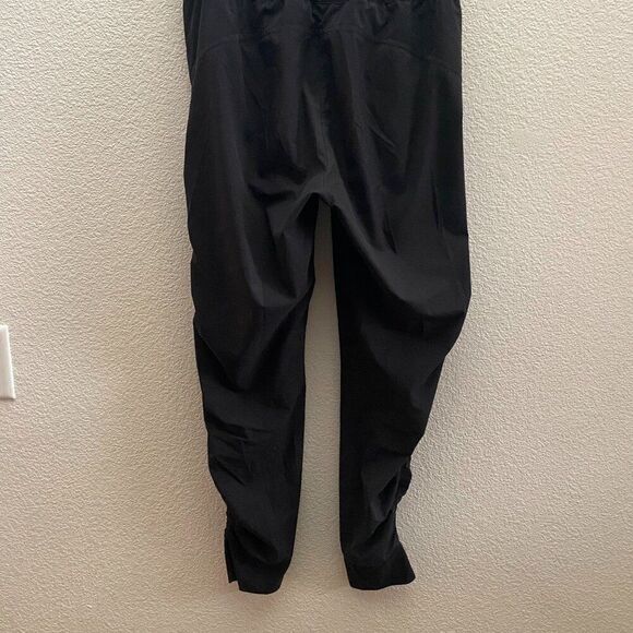 Athleta Attitude Pant Jogger Lightweight Size 4 Black 384001 Gym Fitness Workout - Picture 7 of 7